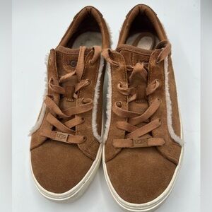 UGG Zilo Heritage Sneaker- 9‎
